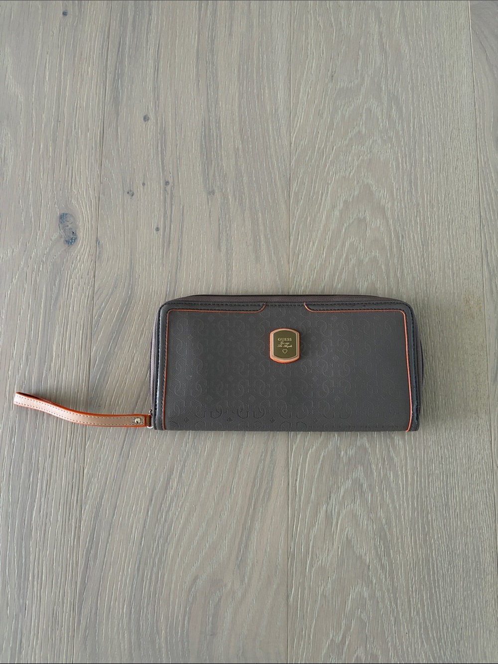 Guess Wallet